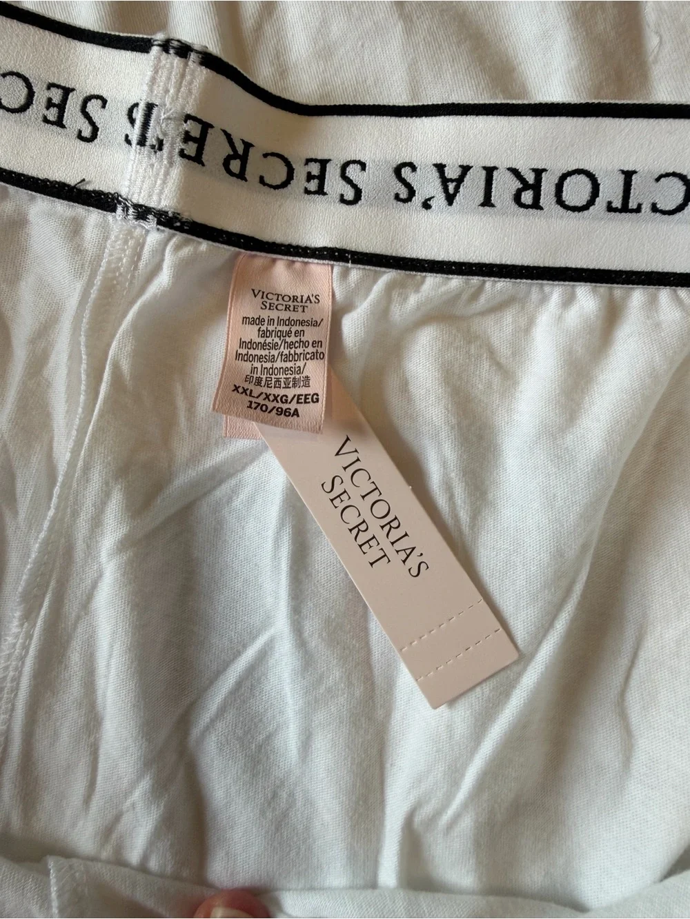 NWT Victoria's Secret White Logo Tee & Shorts Pajama Set Extended Size XXL Cotto - Picture 4 of 8